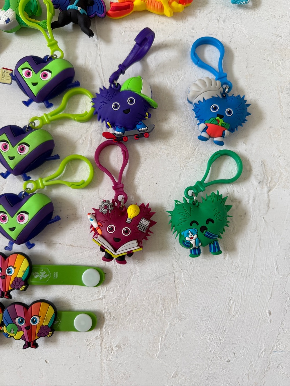 American Heart Challenge Keychain Ducks Heart Dinosaur - Picture 5 of 9